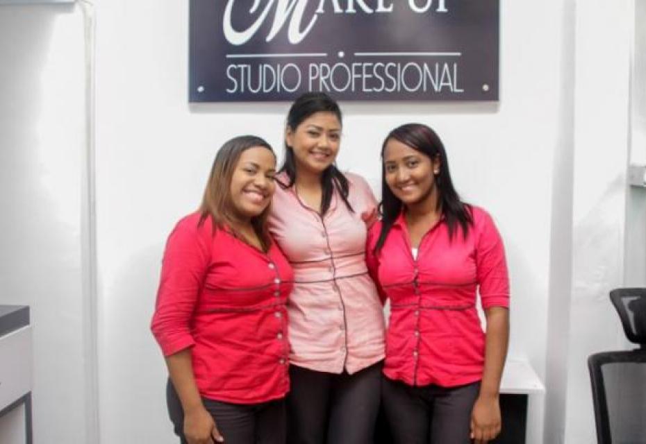Angélica Miranda, Ana Posada, Solvey Torreglosa 